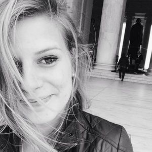 Meet your Posher, Maura